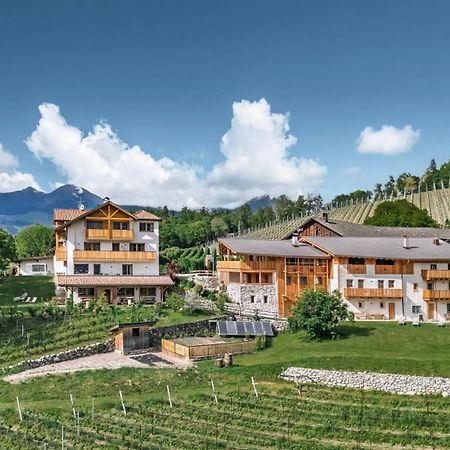 Trinnerhof- Hof Chalets Und Obsthof Mit Zimmer Natz-Schabs Buitenkant foto
