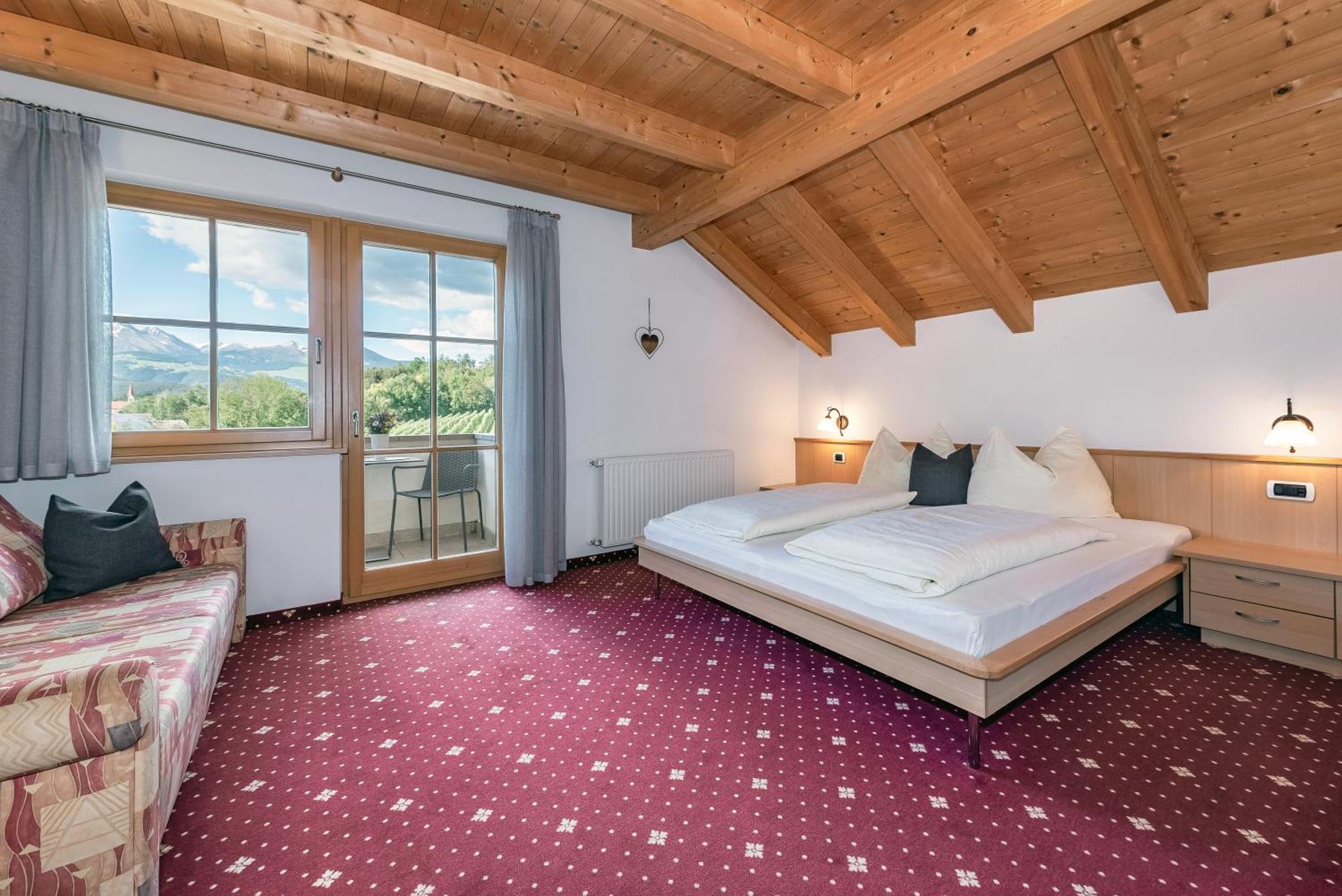 Trinnerhof- Hof Chalets Und Obsthof Mit Zimmer Natz-Schabs Buitenkant foto