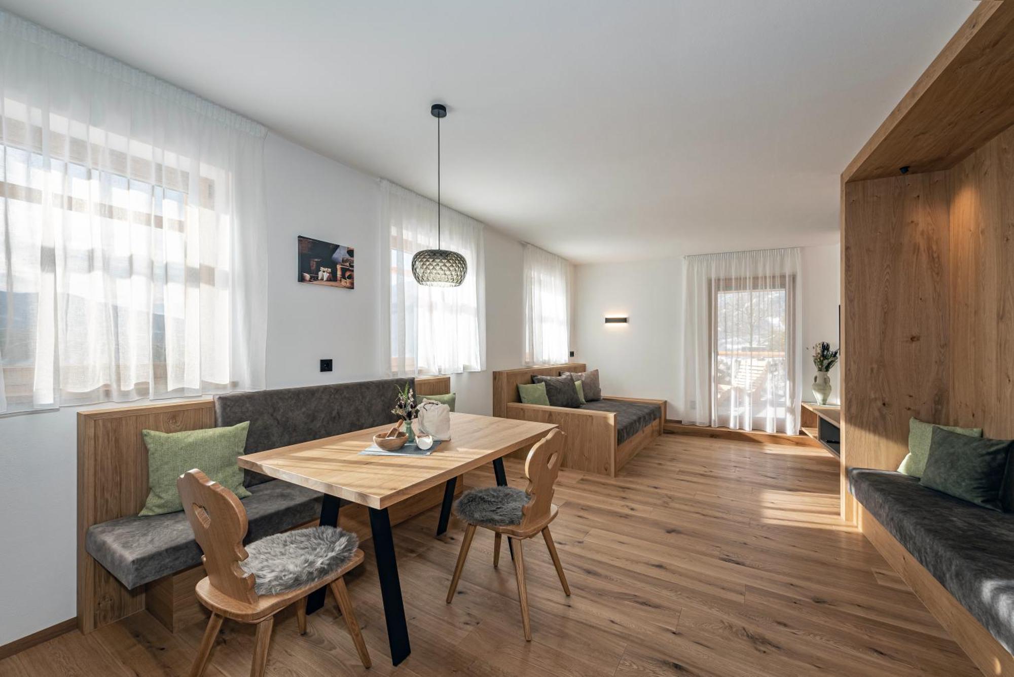 Trinnerhof- Hof Chalets Und Obsthof Mit Zimmer Natz-Schabs Buitenkant foto