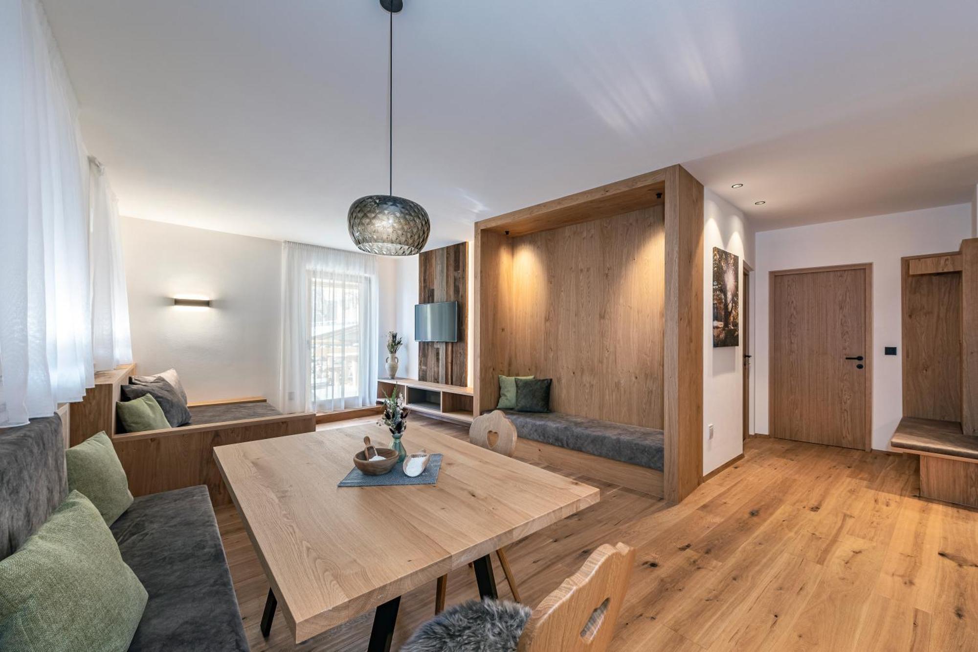Trinnerhof- Hof Chalets Und Obsthof Mit Zimmer Natz-Schabs Buitenkant foto