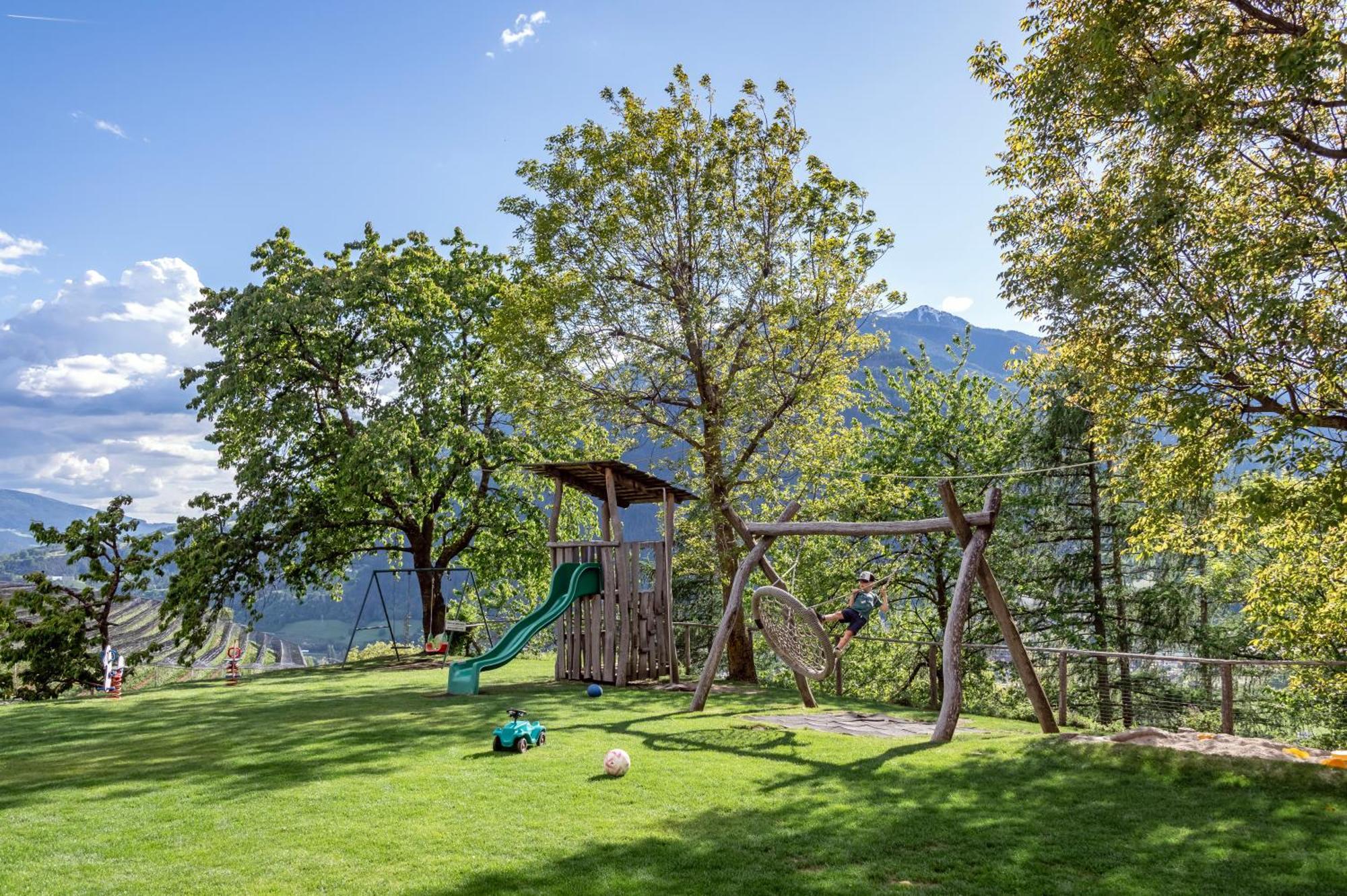 Trinnerhof- Hof Chalets Und Obsthof Mit Zimmer Natz-Schabs Buitenkant foto