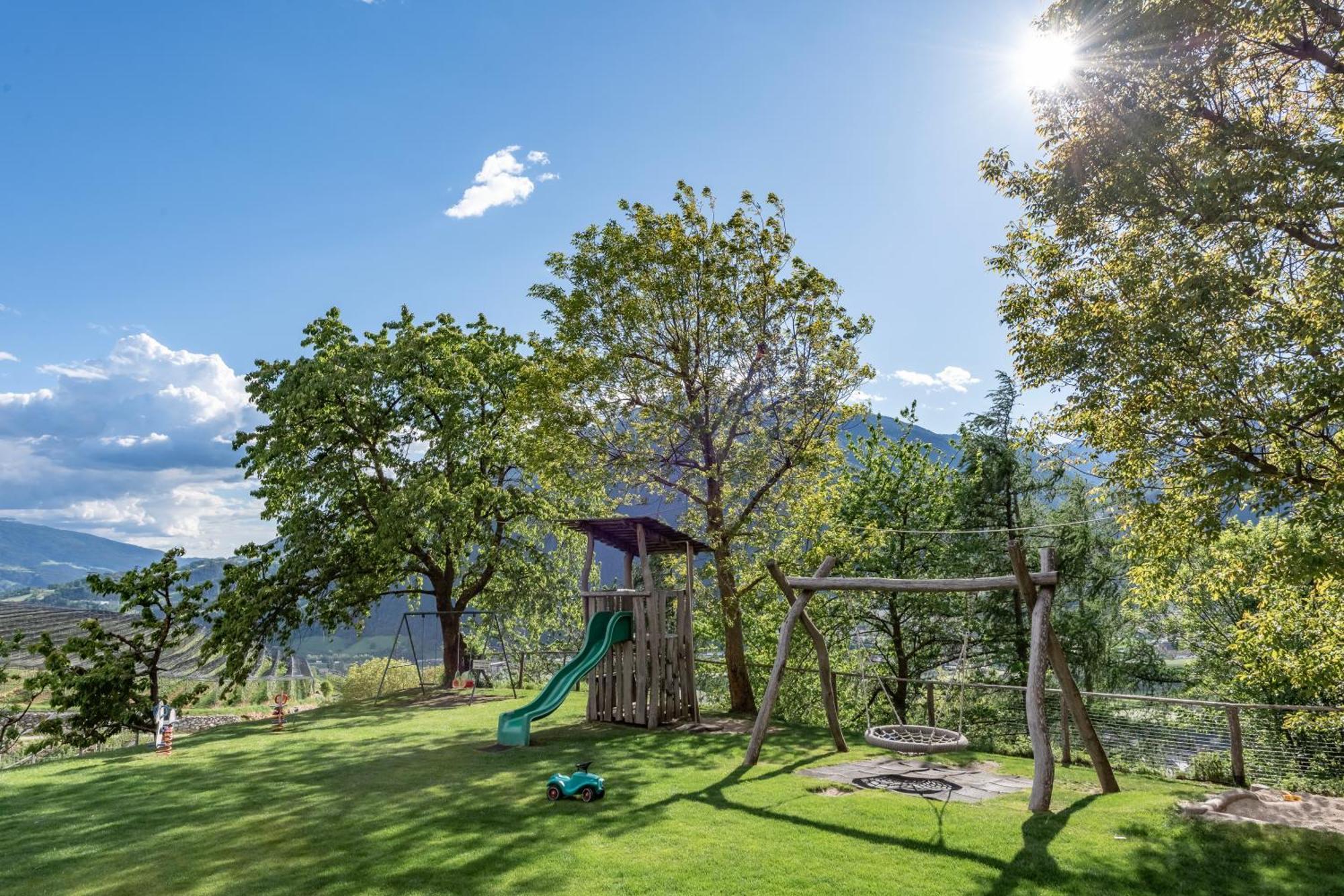 Trinnerhof- Hof Chalets Und Obsthof Mit Zimmer Natz-Schabs Buitenkant foto