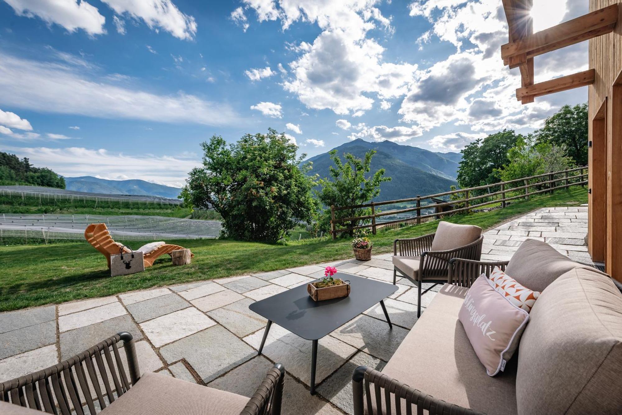 Trinnerhof- Hof Chalets Und Obsthof Mit Zimmer Natz-Schabs Buitenkant foto