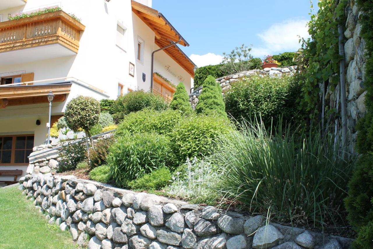 Trinnerhof- Hof Chalets Und Obsthof Mit Zimmer Natz-Schabs Buitenkant foto